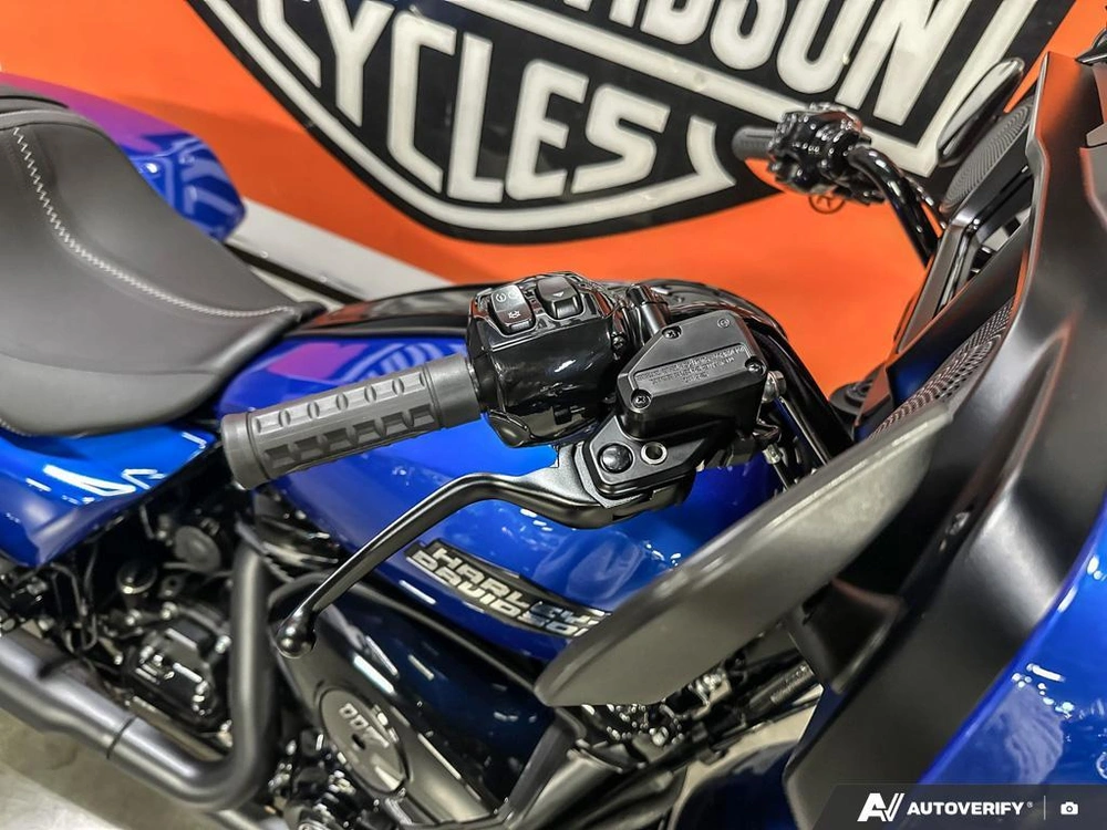 2024 Harley-davidson Flhx - Street Glide™ alt