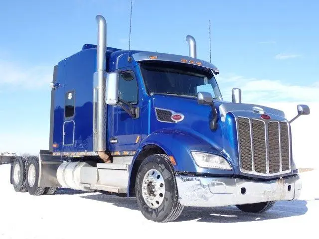 2020 Peterbilt 579