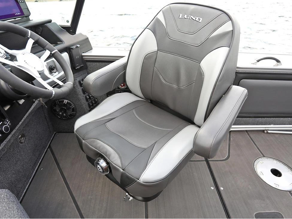 2025 Lund Boat Co 1875 Pro V Sport alt