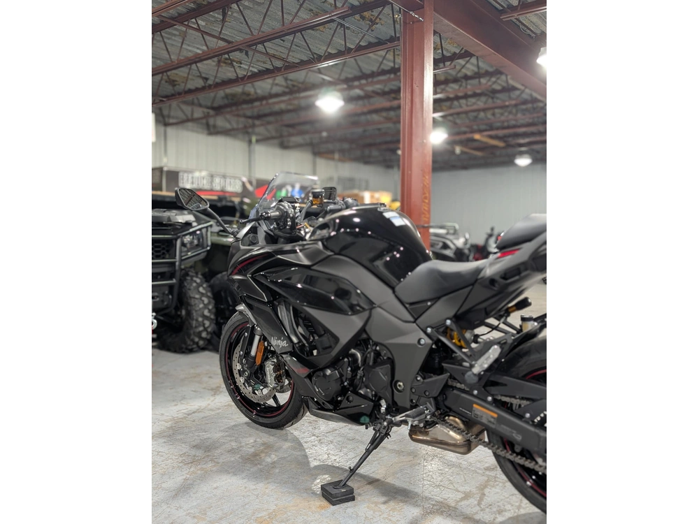 Kawasaki Ninja 1100 Sx Se Démo | 🟢 100+ Motos En Inventaire Livraison Rapide Cruise Control Alternatives Suzuki Gsx-s1000 Gt 🟢 | 2025 alt