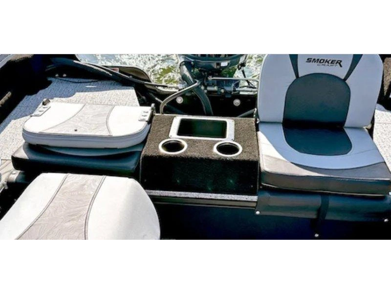 Smoker-craft Excursion 176 Dc 2026 alt