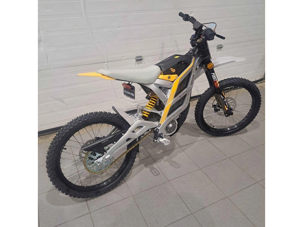 2025 79 Bike Falcon Pro Silver/yellow alt