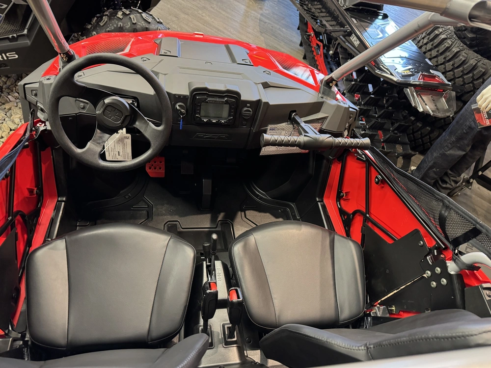 2026 Polaris Rzr 200 Efi alt