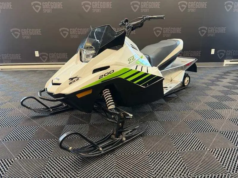 2018 Arctic Cat ZR 200