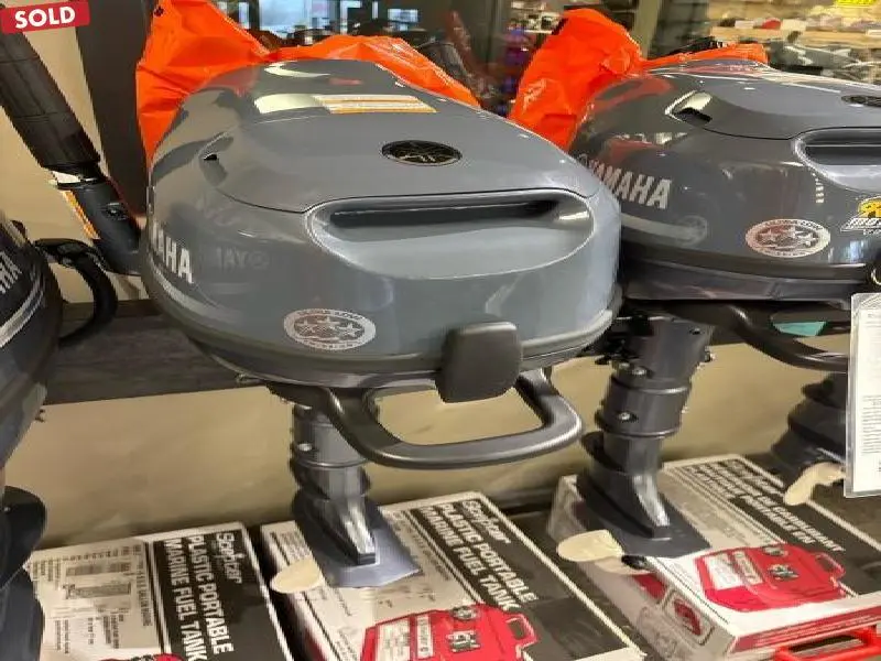 2025 Yamaha F4 Smha alt