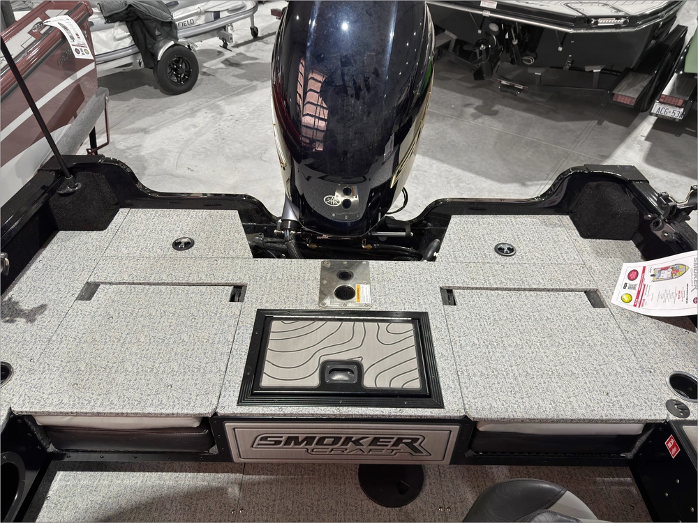 2026 Smoker-craft Adventurer 188 Dc alt