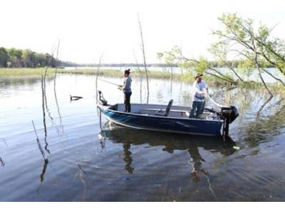 2025 Lund Boat Co 1400 Fury alt