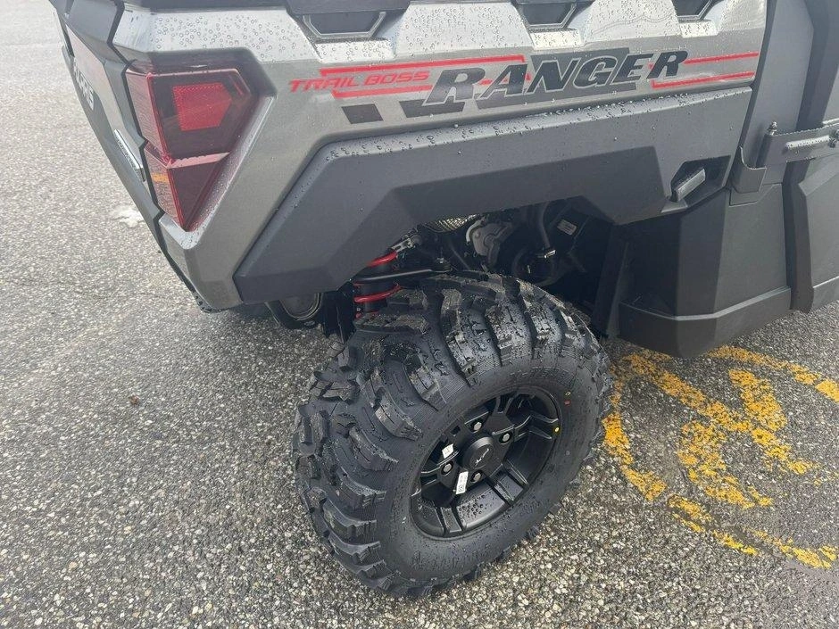 2026 Polaris Ranger Crew Xp 1000 Ns Trl Boss Hvy Met alt