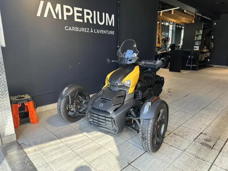 2019 Can-Am RYKER 900 thumbnail 2