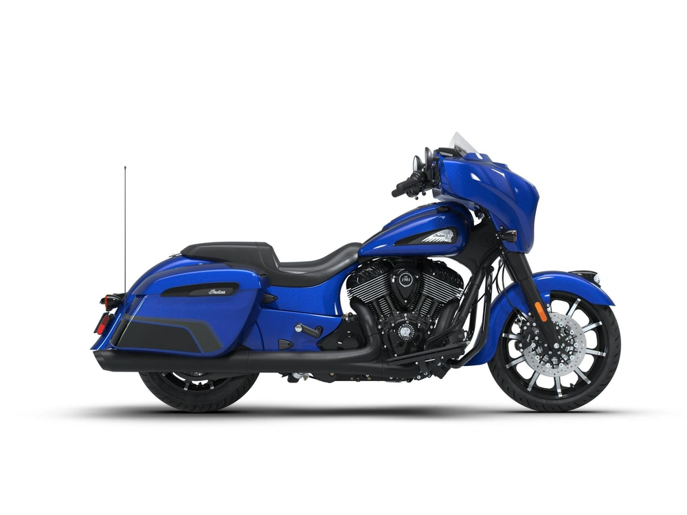 2026 Indian Motorcycles Chieftain Dark Horse With Powerband Audio alt