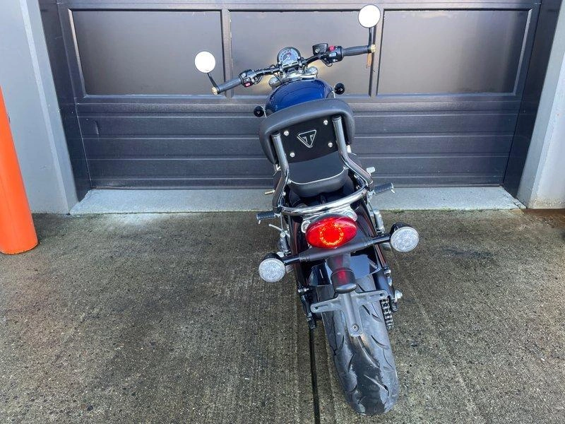 2020 Triumph Speedmaster alt