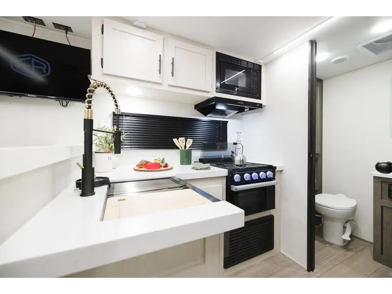 2026 Alpha wolf 21RB