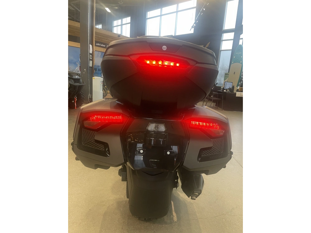 2026 Can-am Rt Limited (se6) alt