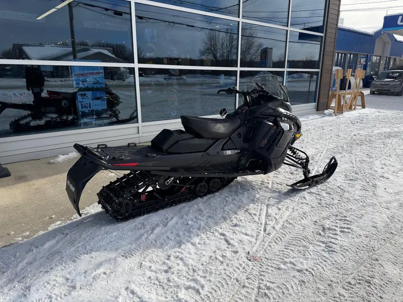 2026 Ski-Doo RENEGADE ADRENALINE 900 ACE