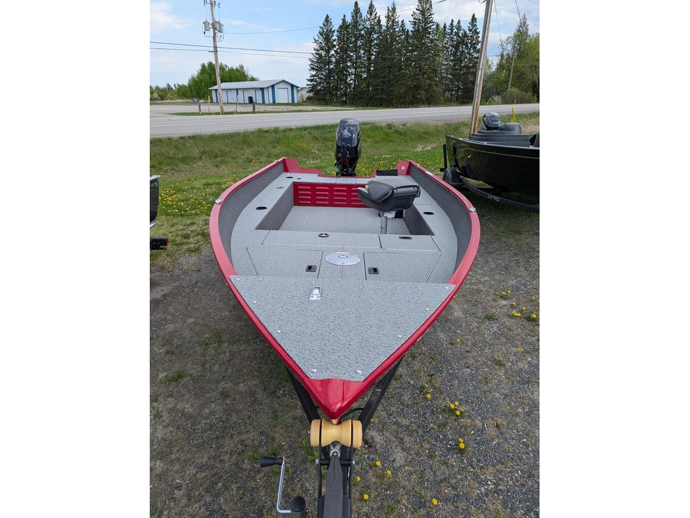 2025 Lund Boat Co 1650 Angler Tiller alt