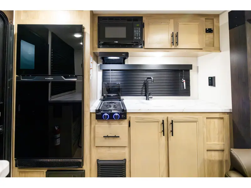 2026 Cherokee 17SC Wolf Pup