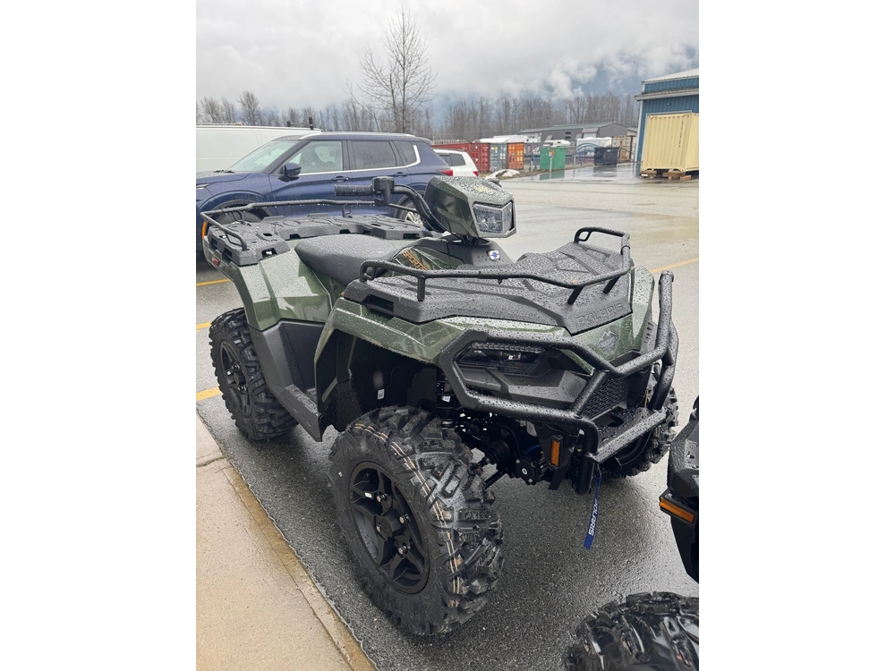2026 Polaris Sportsman 570 Premium 40th Aniv Ed - Treeline Green Metallic alt
