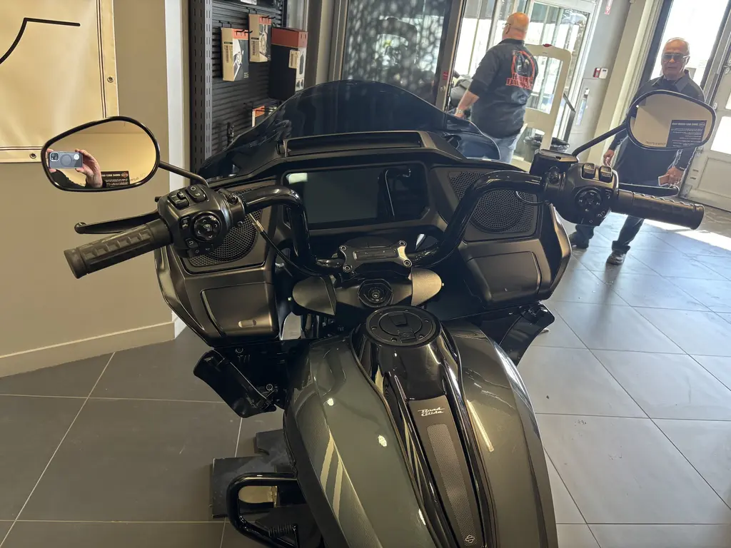 2025 Harley-Davidson FLTRX ROAD GLIDEFLTRX