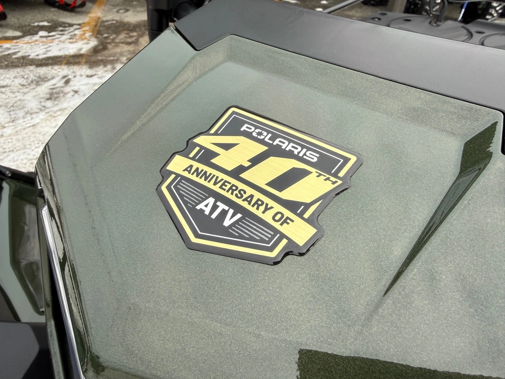 Polaris Sportsman 570 Premium 40th Aniv Ed 2026 alt