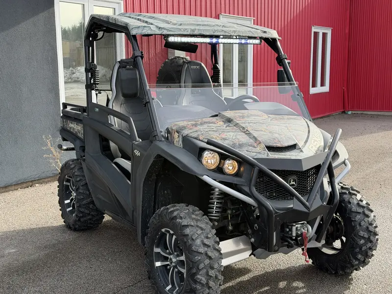 2016 John Deere Gator RSX 860i thumbnail 2