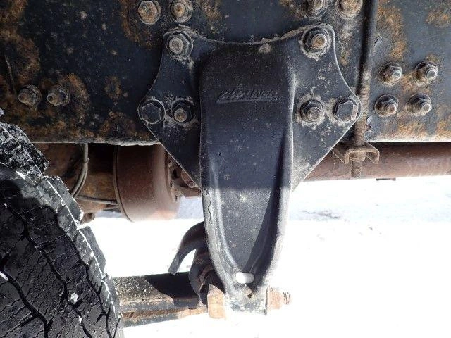 Freightliner M2106 2017