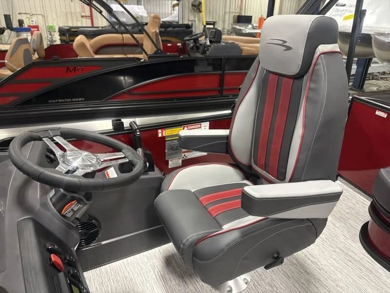 Bennington Marine 21s Swingback Sport 3t Rouge 2026 alt