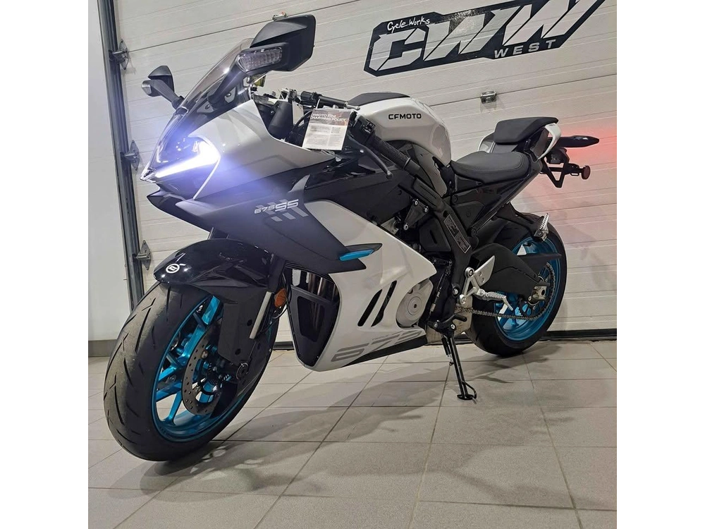 2026 Cfmoto Ss 675 Nebula White alt