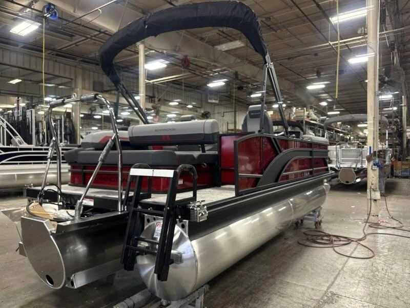 Bennington Marine 21 S Swingback 3t Rouge 2026 alt