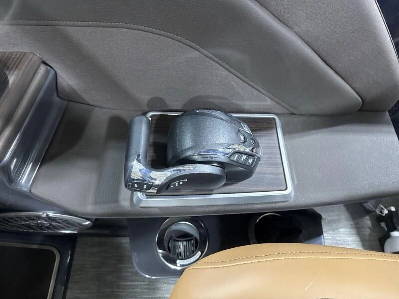 2026 Bennington Marine Qx 25 Swingback Arch 3t alt