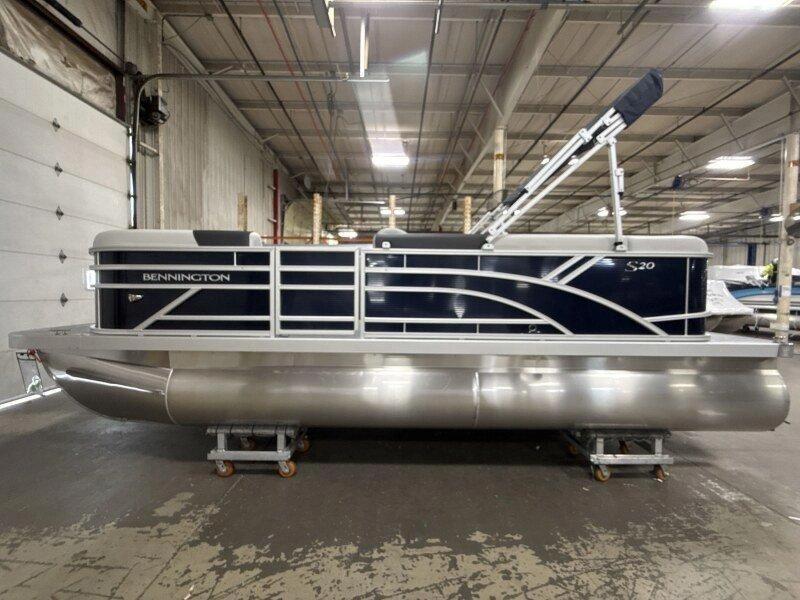 Bennington Marine 20 S Cruise 2t 2026 alt