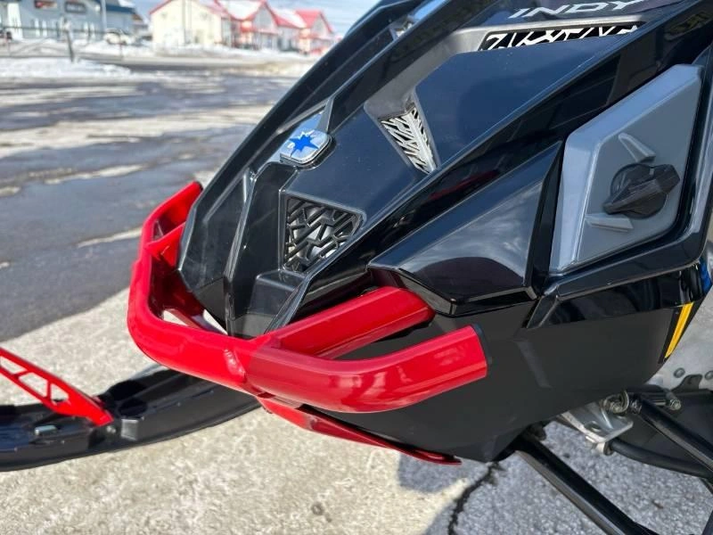 Polaris 850 Indy Vr1 137 2021 alt