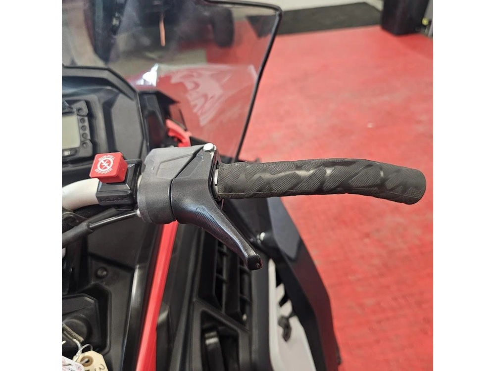 2022 Polaris 650 Voyageur 146 Es alt