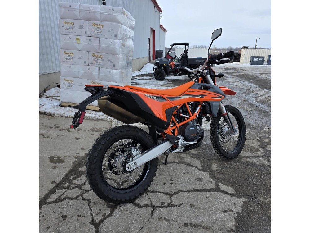 2023 Ktm 690 Enduro R alt