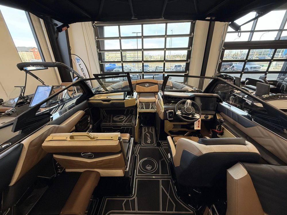 2026 Tige Boats Ultre 25zx alt