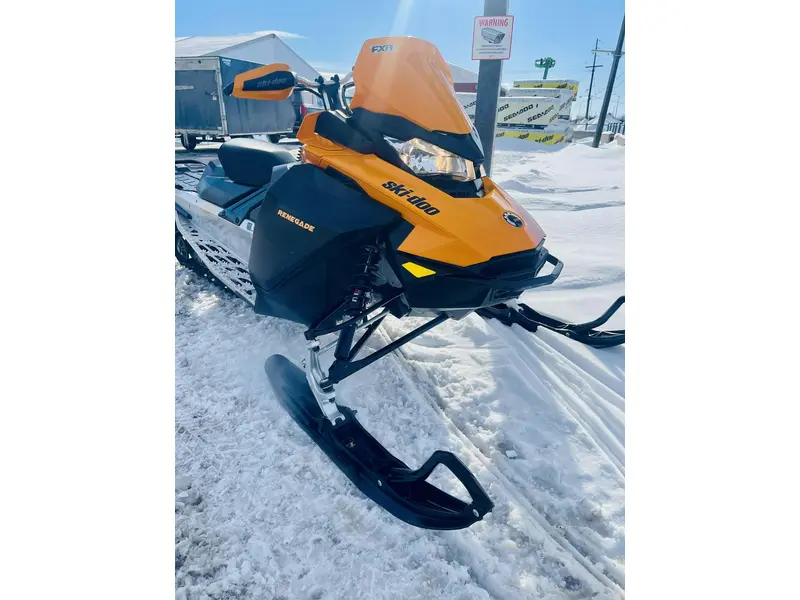 2020 BRP RENEGADE SPORT 600 EFI