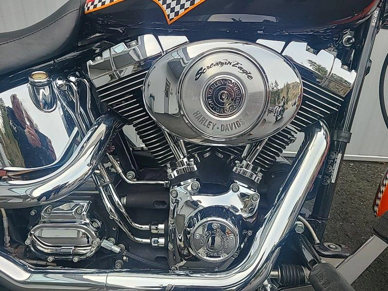 2004 Harley-davidson Fxstdi - Softail® Deuce alt