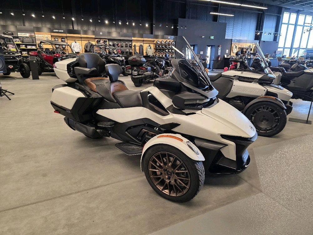 Can-am Spyder Rt Sea To Sky 2024 alt