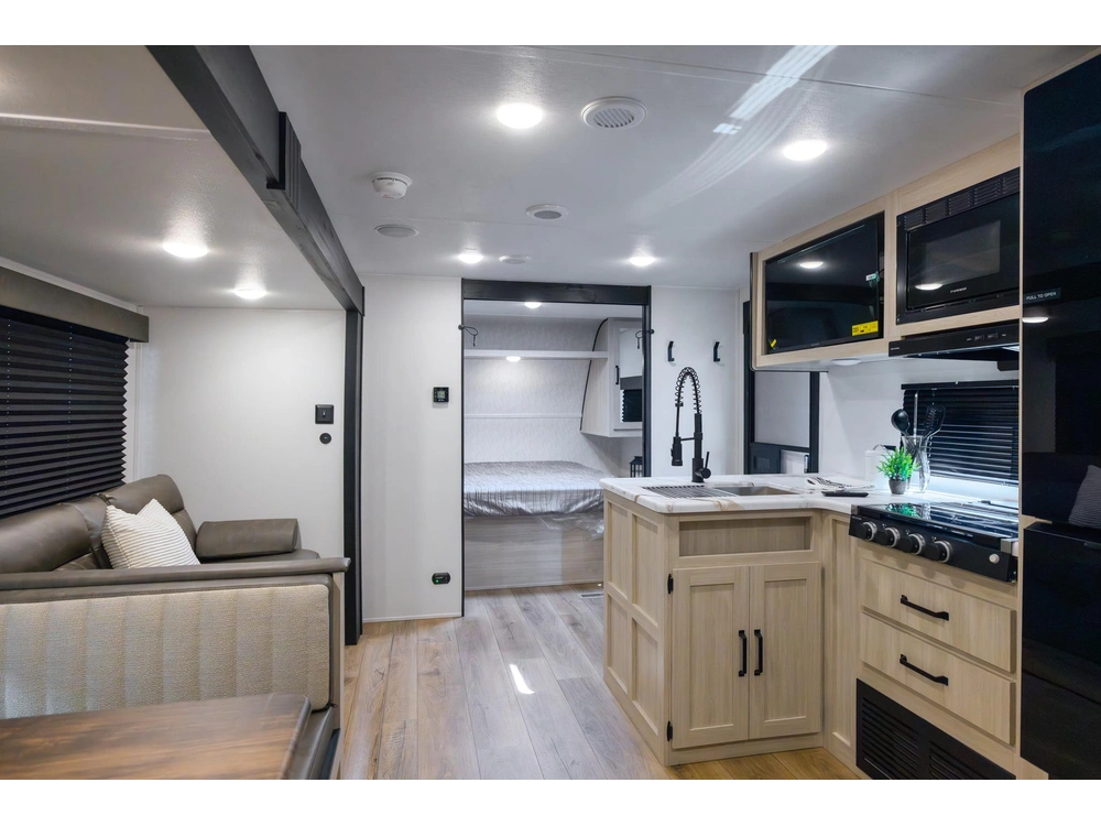 Puma 250rbce Camping Edition 2026 alt