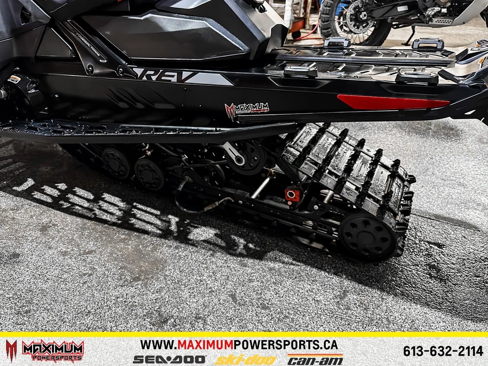 Ski-doo Renegade X 850 2020 alt