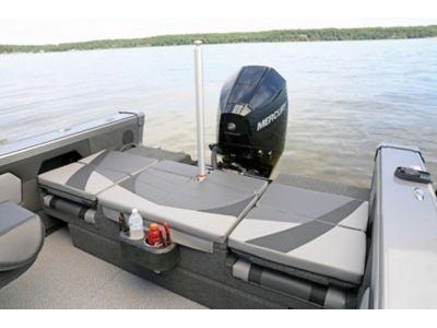 2026 Lund Boat Co 1875 Tyee Sport alt