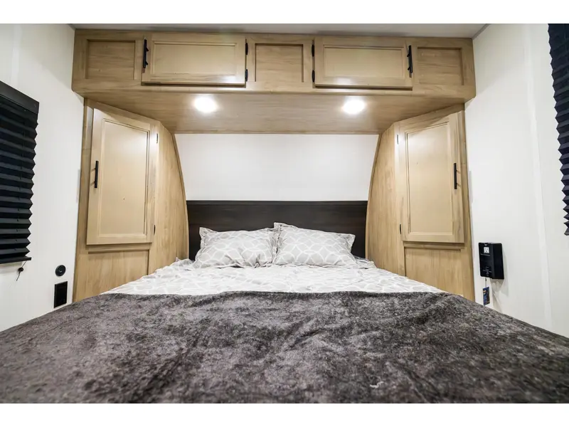 2026 Cherokee 17SC Wolf Pup