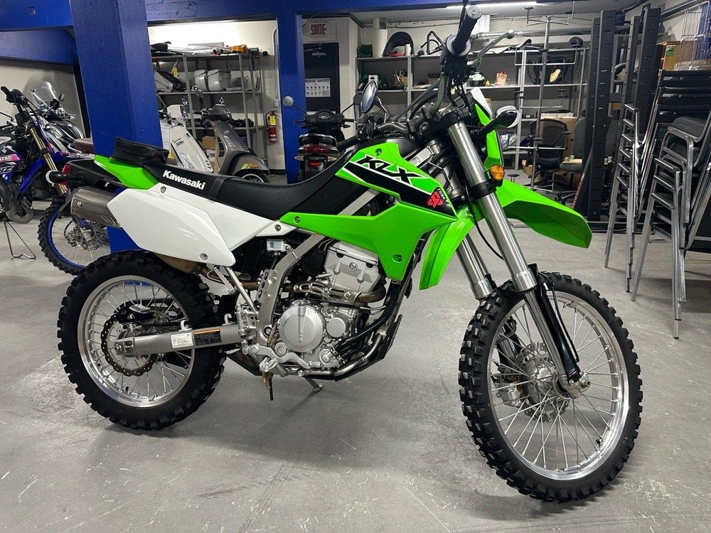 2023 Kawasaki Klx 300 alt