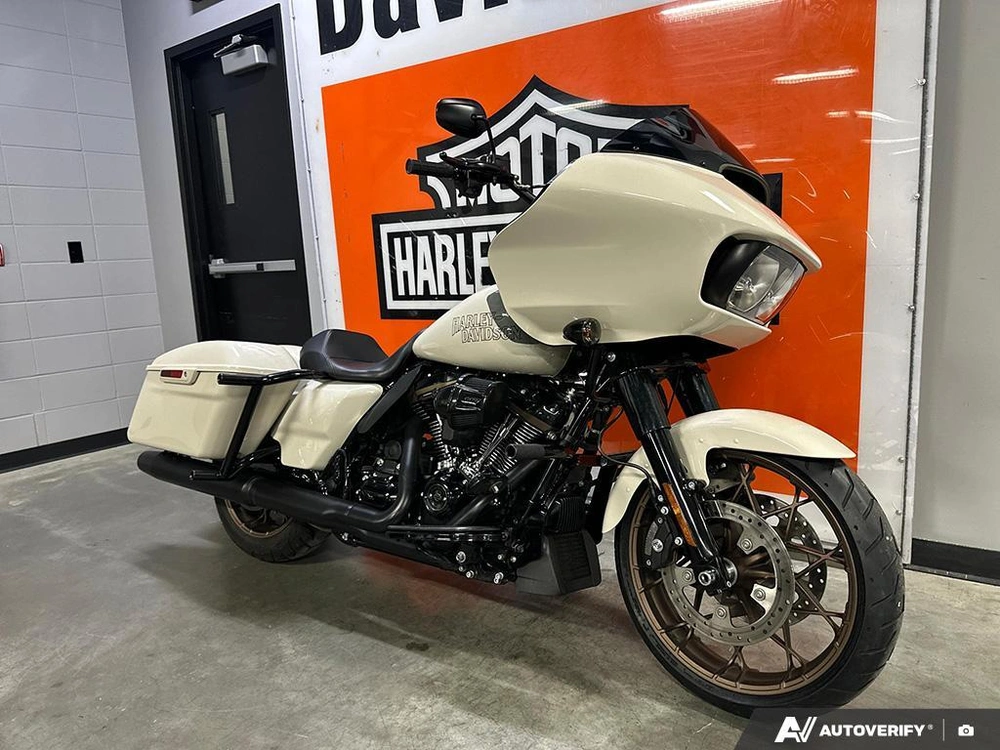 2023 Harley-davidson Road Glide St alt