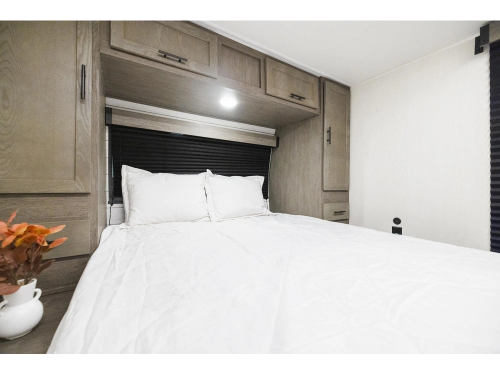 2026 Alpha Wolf 21rb alt