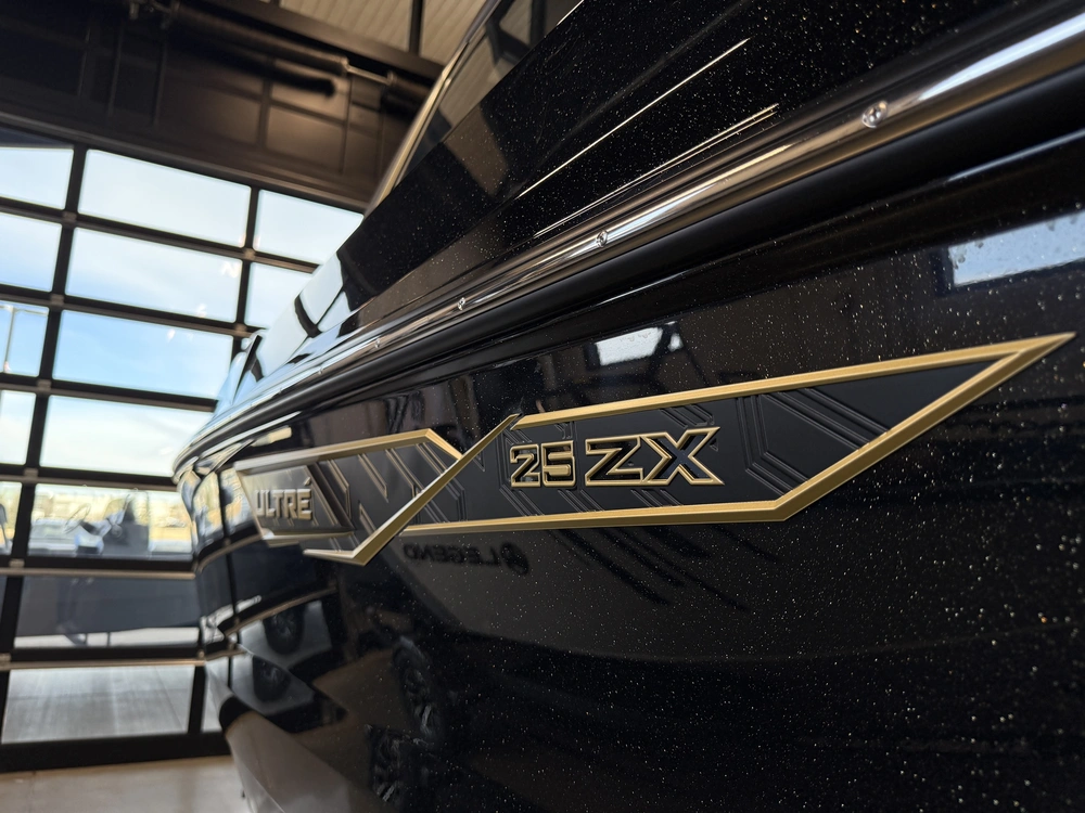 2026 Tige Boats Ultre 25zx alt