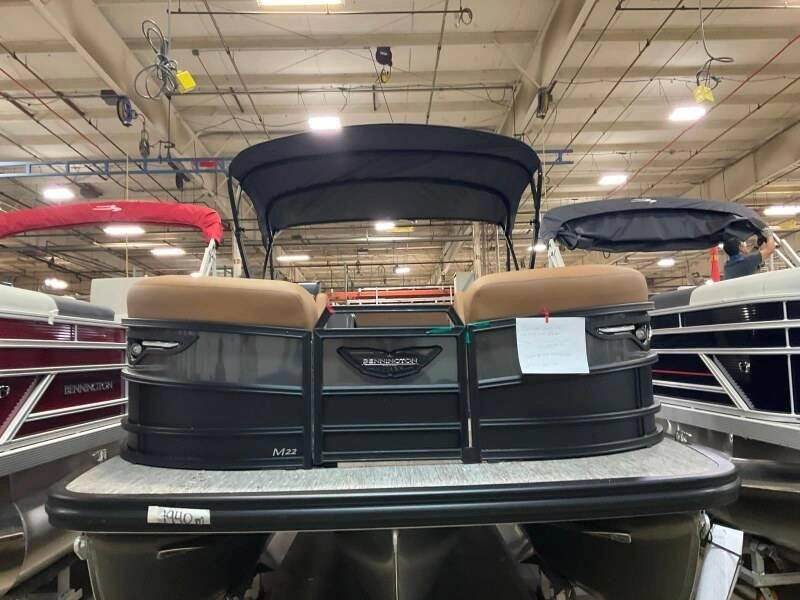 Bennington Marine 22 M Swingback 3t Noir 2026 alt