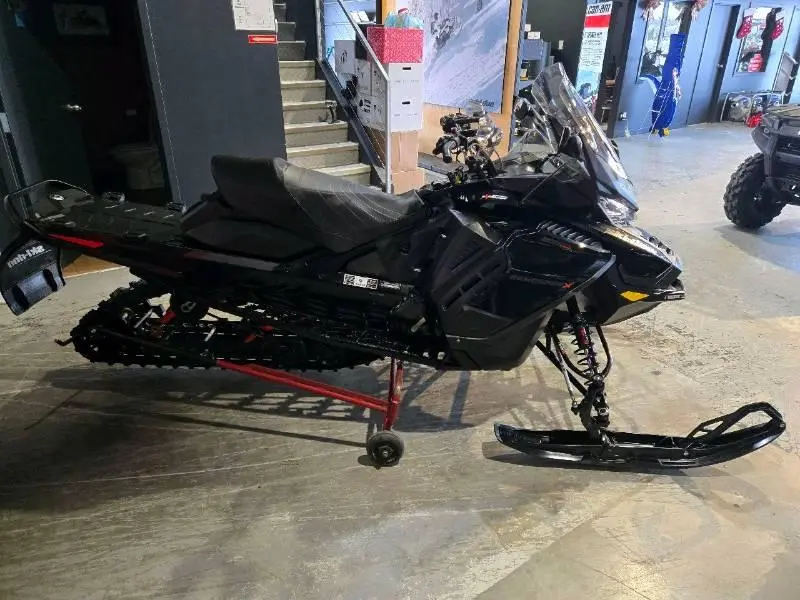 2021 Ski-Doo Renegade X 900 ACE Turbo E.S.
