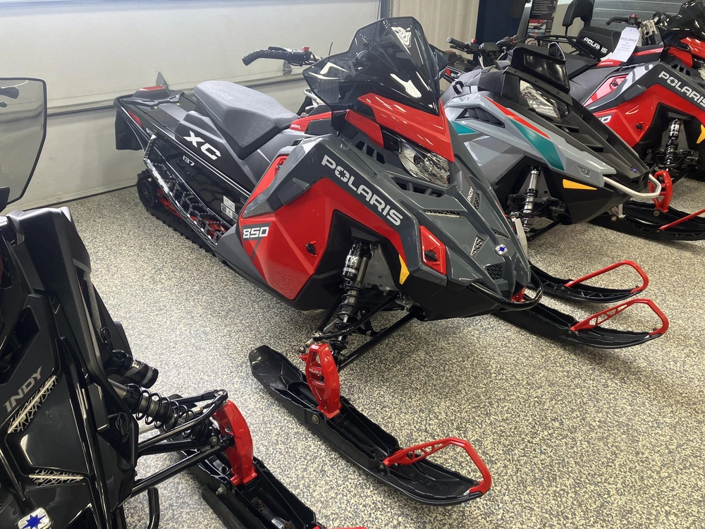 2024 Polaris 850 Indy Xc 137 alt