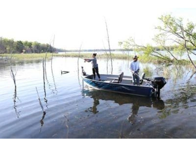 2025 Lund Boat Co 1400 Fury alt