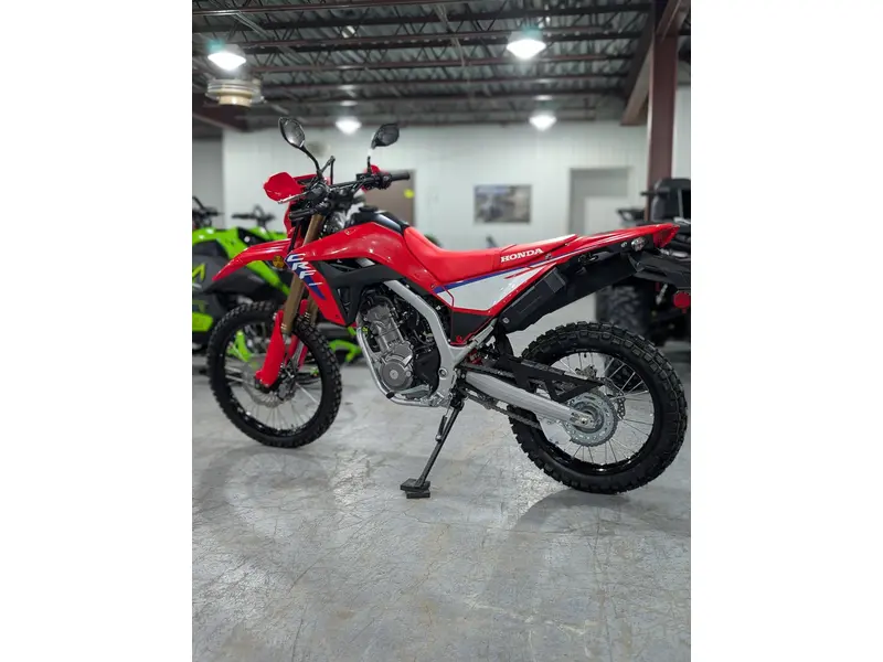 2025 Honda CRF300LAS CRF 300L Honda : Motocyclette double usage